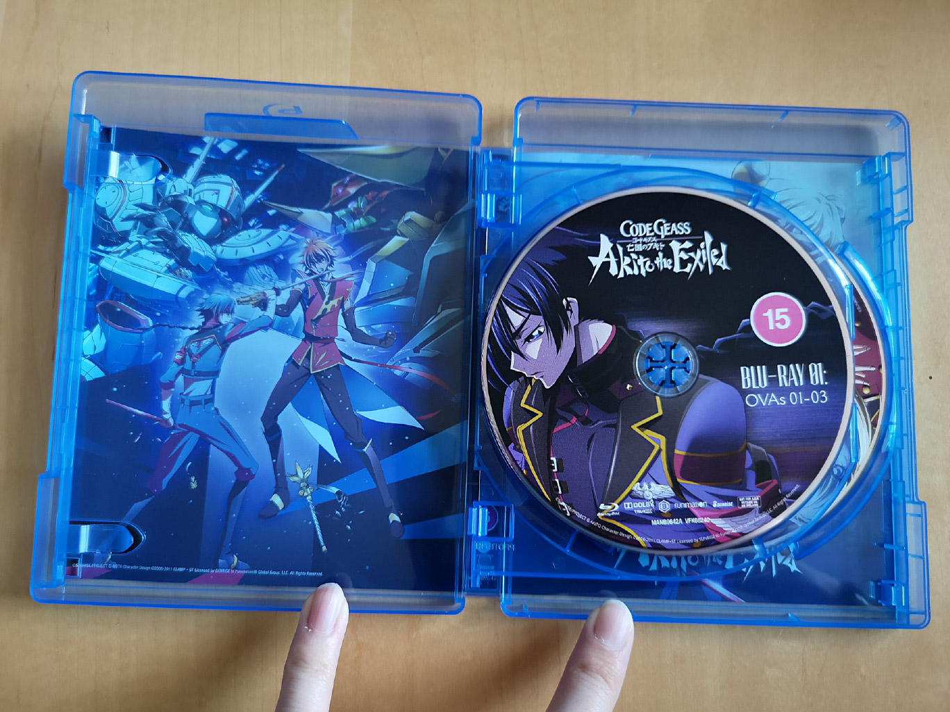Code Geass: Akito the Exiled (Limited Edition Blu-ray) Unboxing