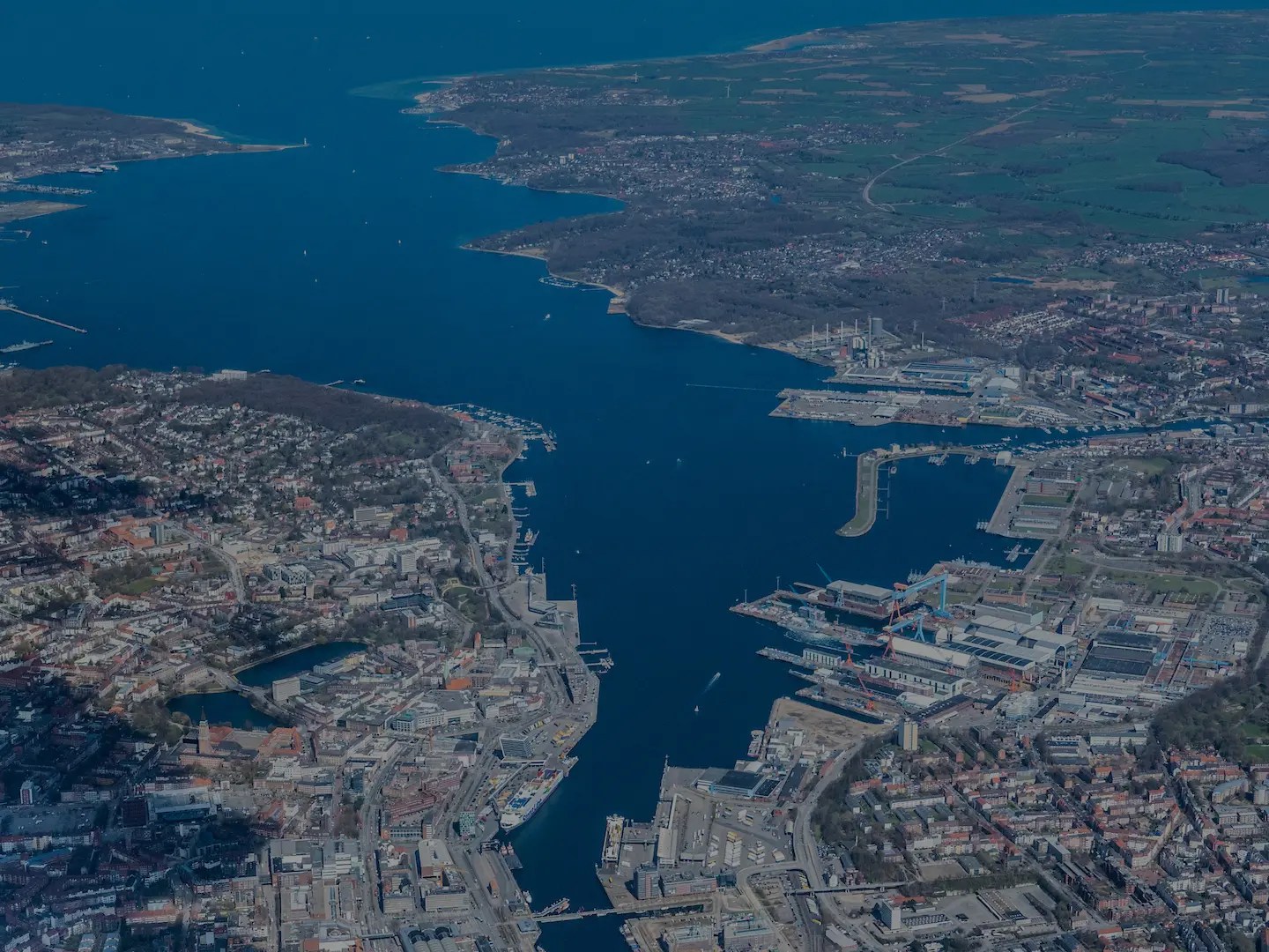 North Io - Geometric Images - Modern Full HD Collection