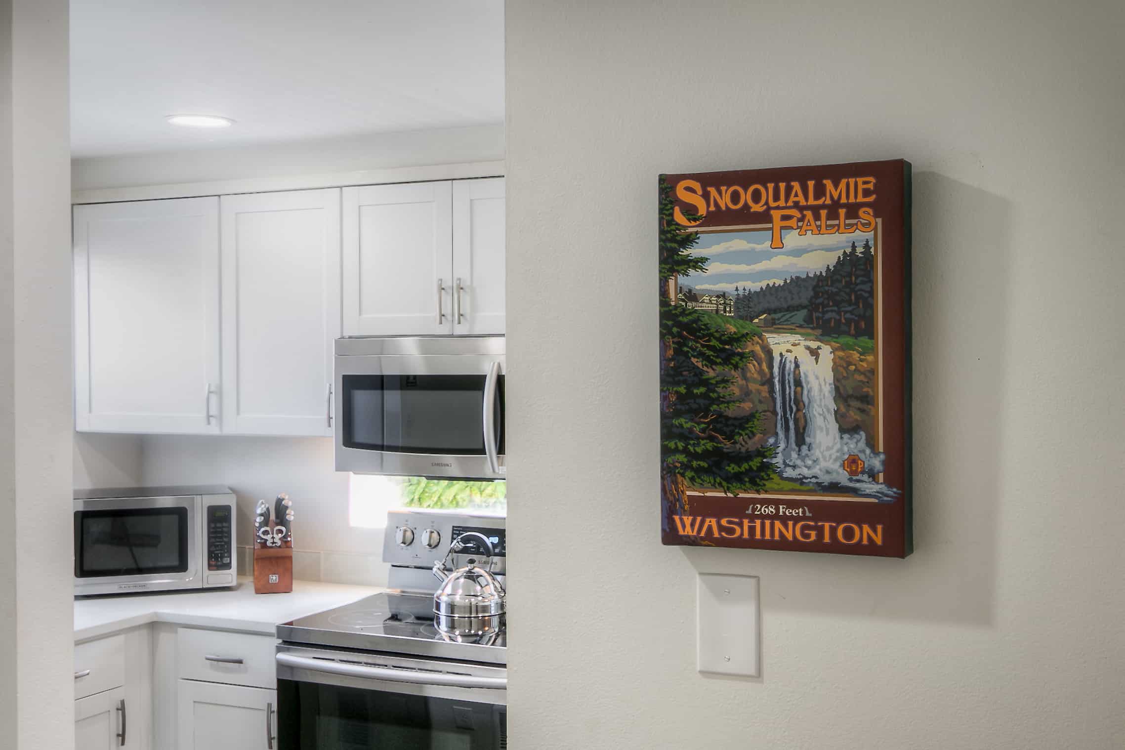 Suite 1 Kitchen Entry