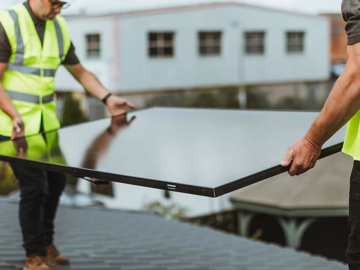 Is it harder to sell a house with solar panels in the uk