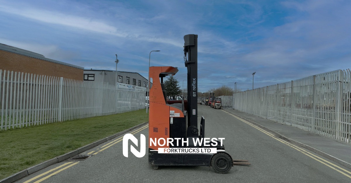 Reach Trucks