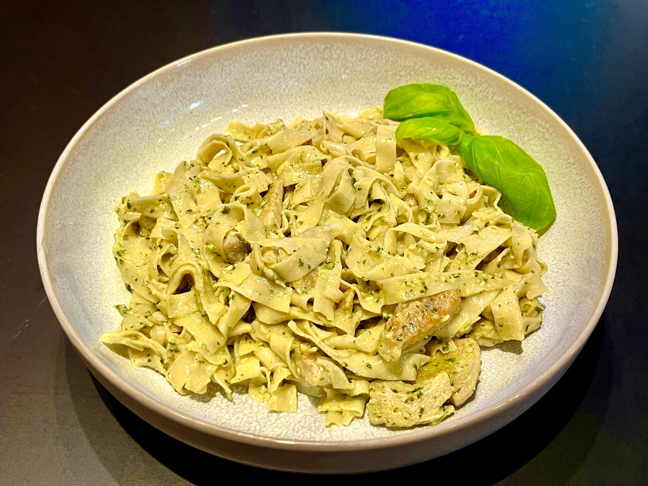 Creamy Chicken Pesto Pasta