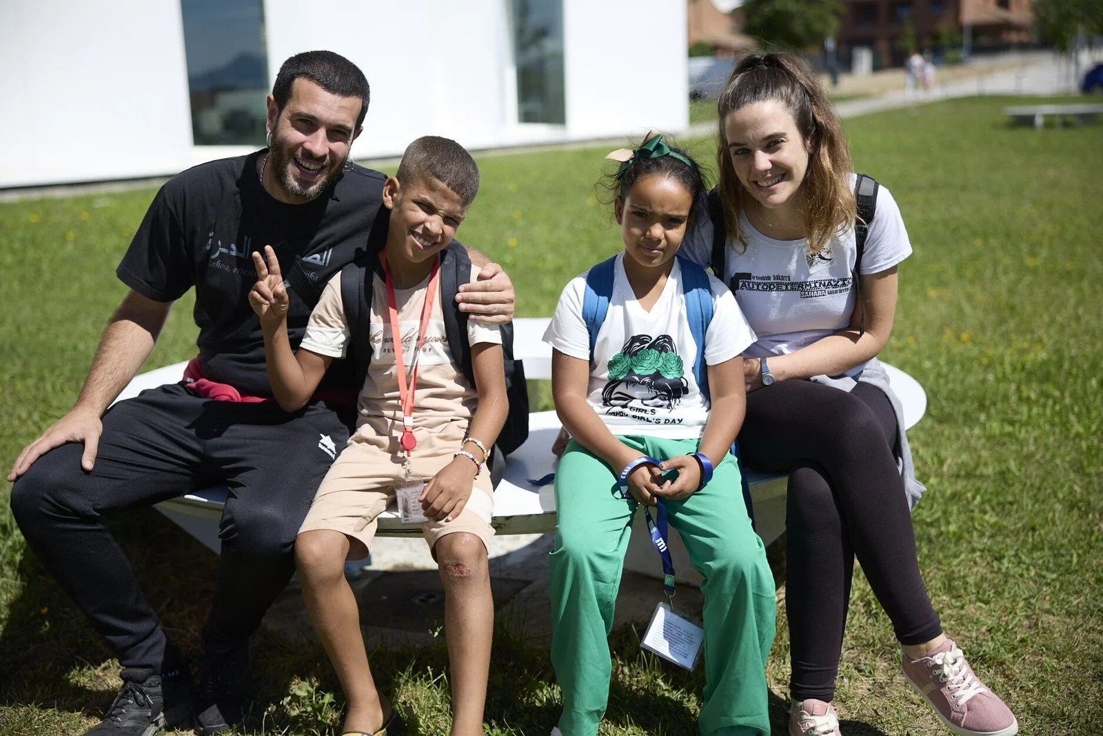 Unai, Salmu, Aicha y Maite posan en Orkoien antes de poner rumbo a Andosilla.