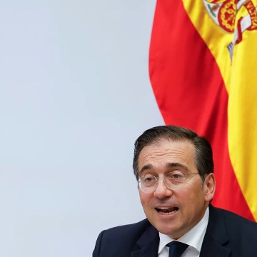 Las siete renuncias de Albares escondidas en el Plan de Acción Exterior, del Sáhara a China y cómplice con Maduro – El Mundo