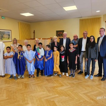 El municipio francés de Gonfreville l’Orcher organiza una recepción oficial en honor a los niños saharauis