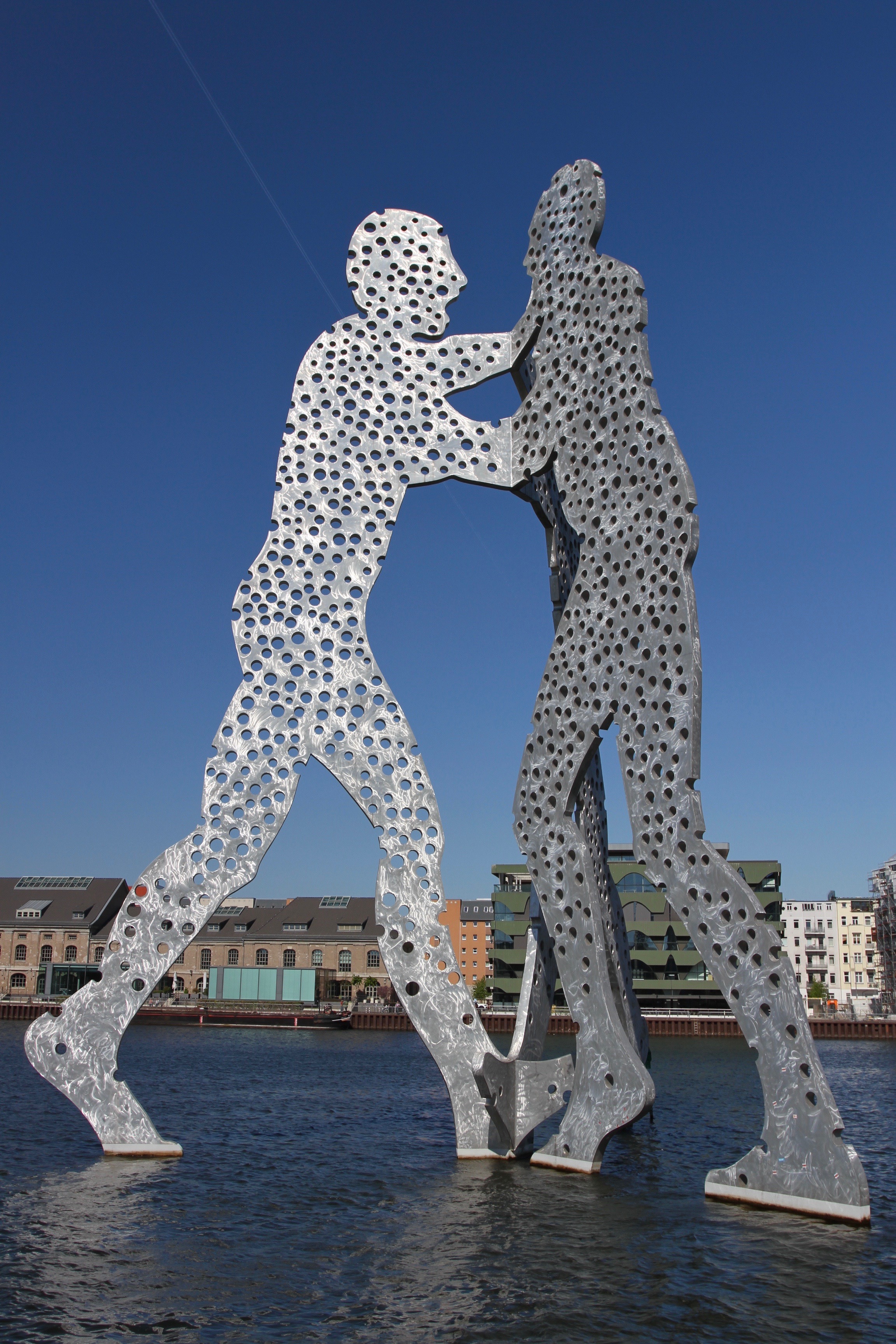 Molecule Men, River Spree, Berlin