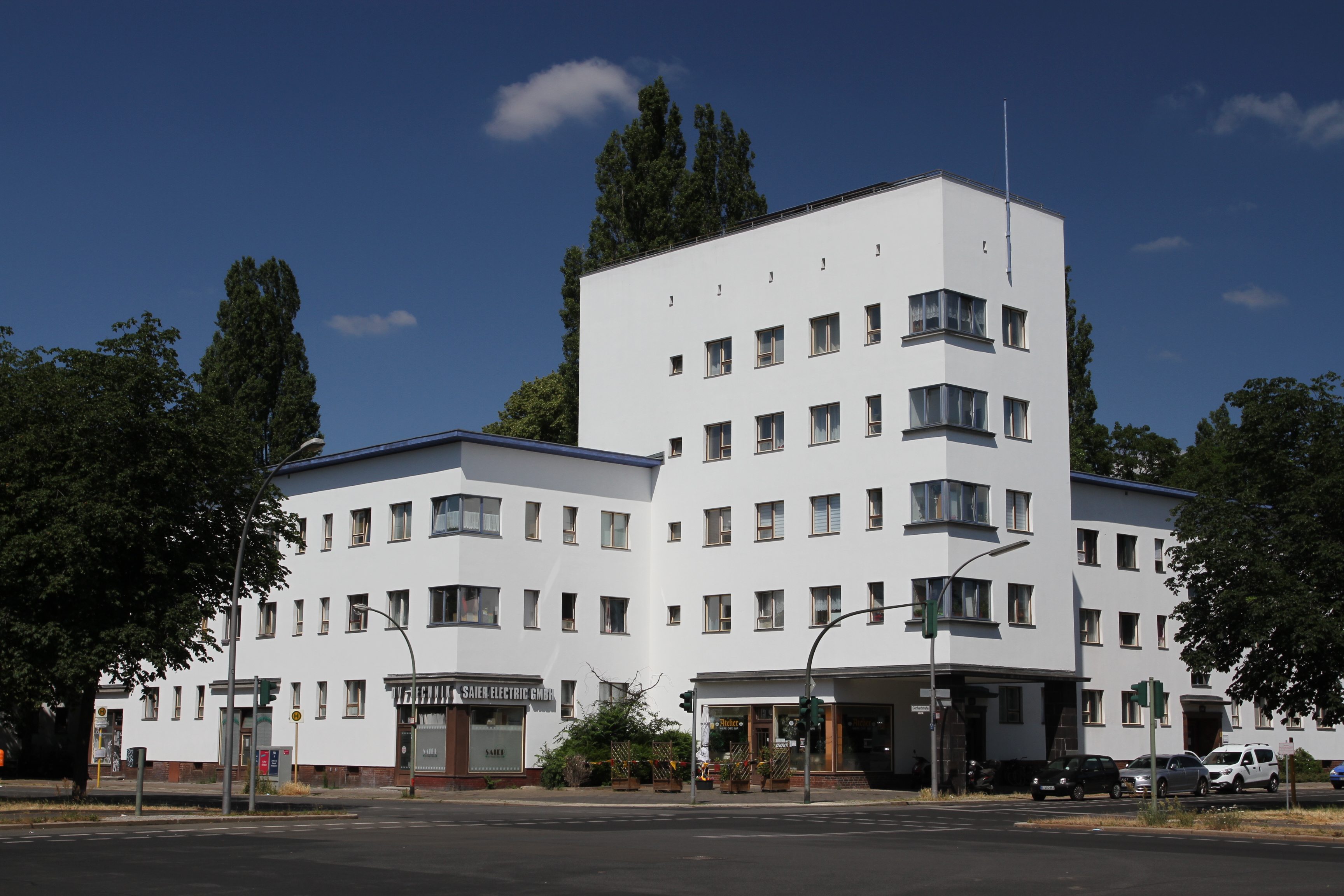 Weisse Stadt, Berlin, Germany