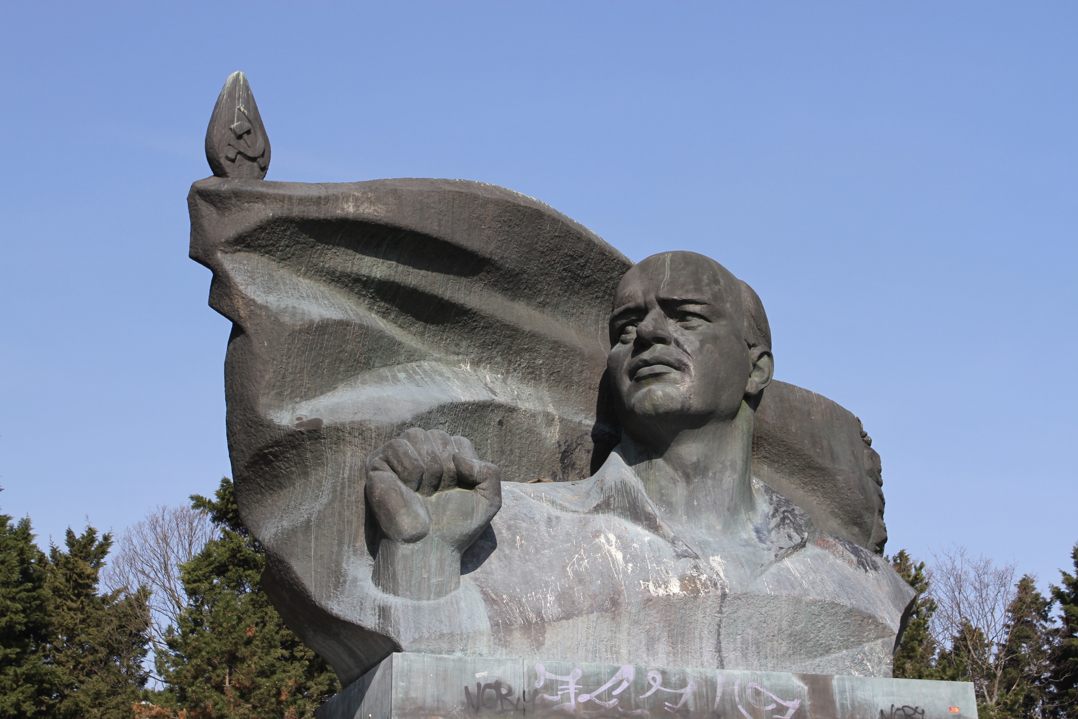 Ernst Thälmann statue, Berlin, Germany