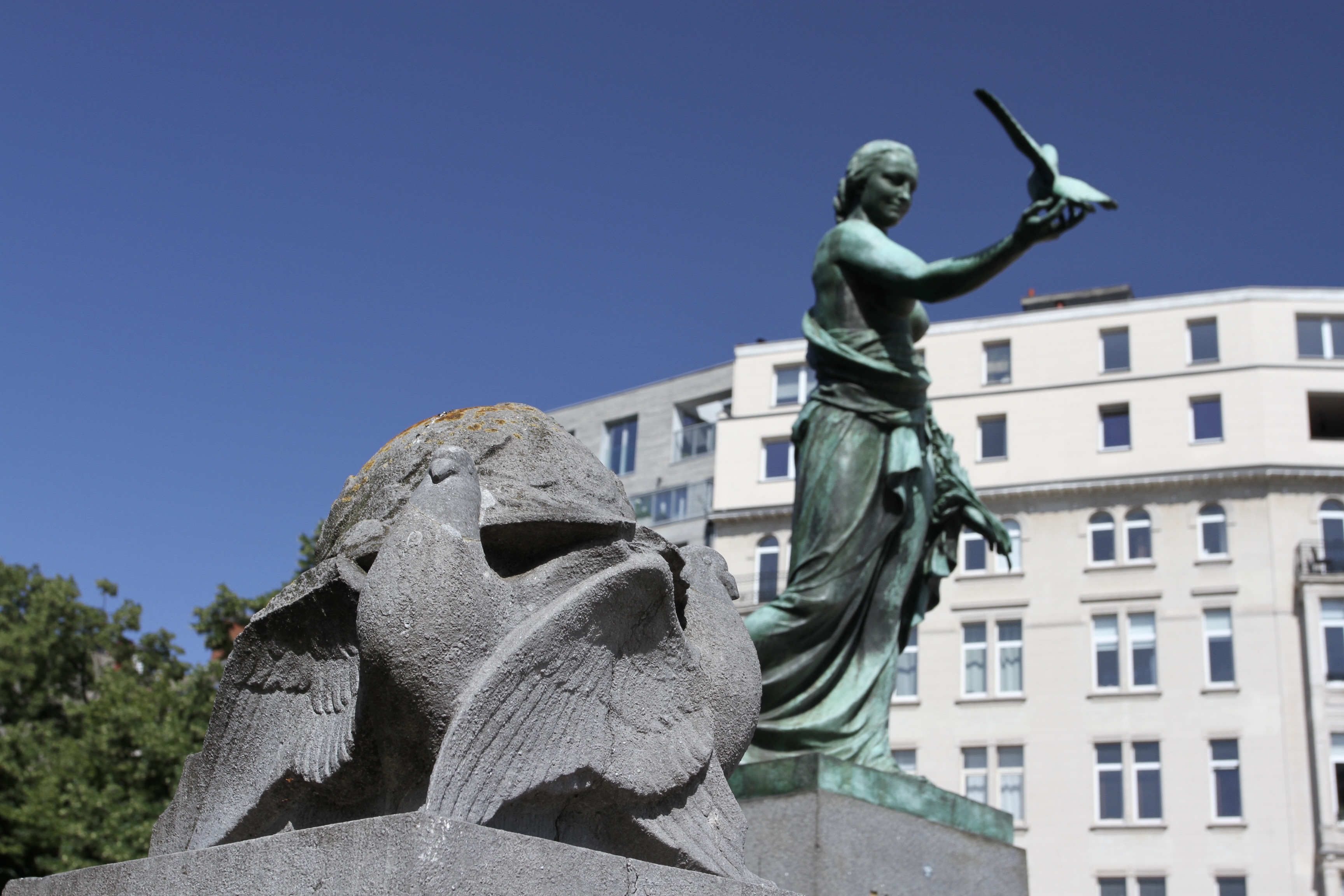 Monument au Pigeon-Soldat, Brussels, Belgium
