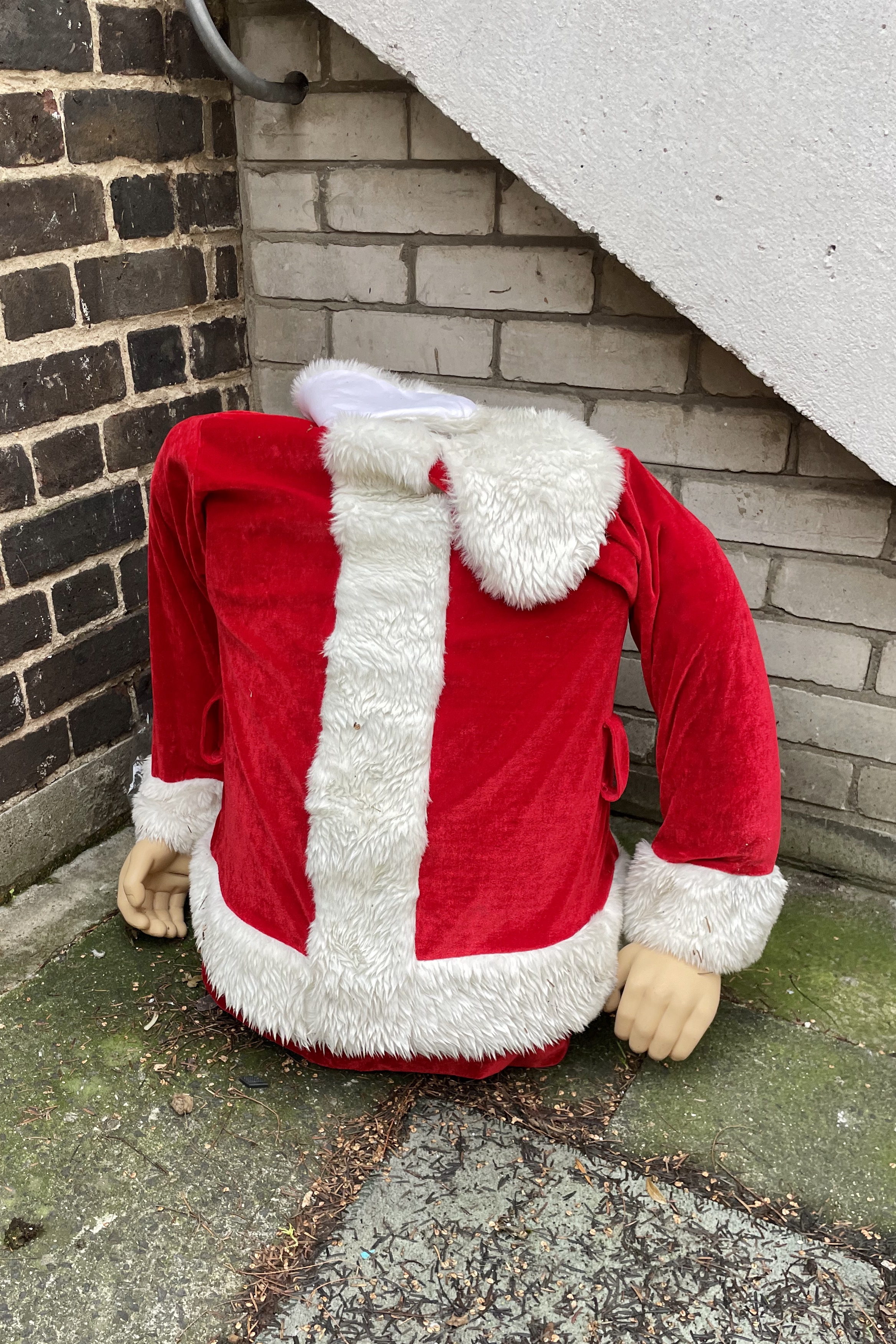 Headless Santa, London, England