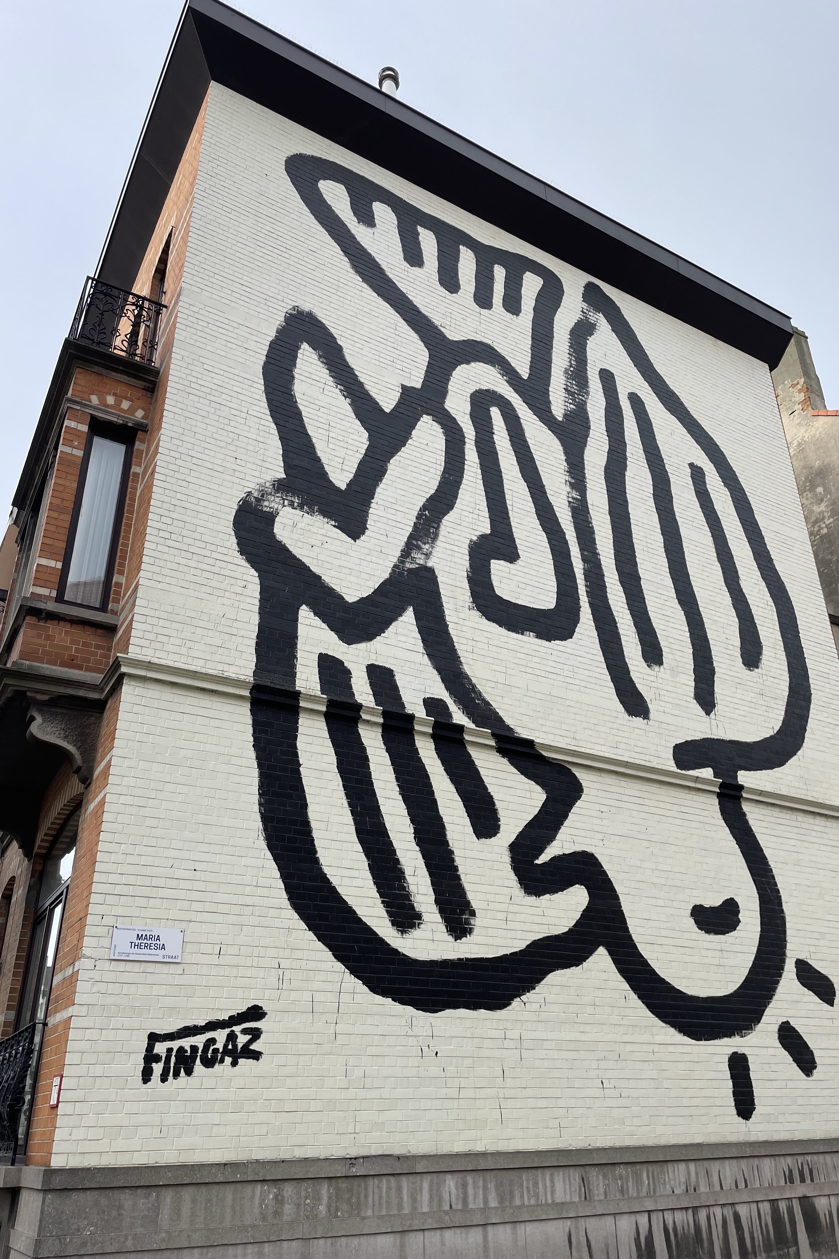 The Crystal Ship Street Art by Broken Fingaz, Ostend Belgium