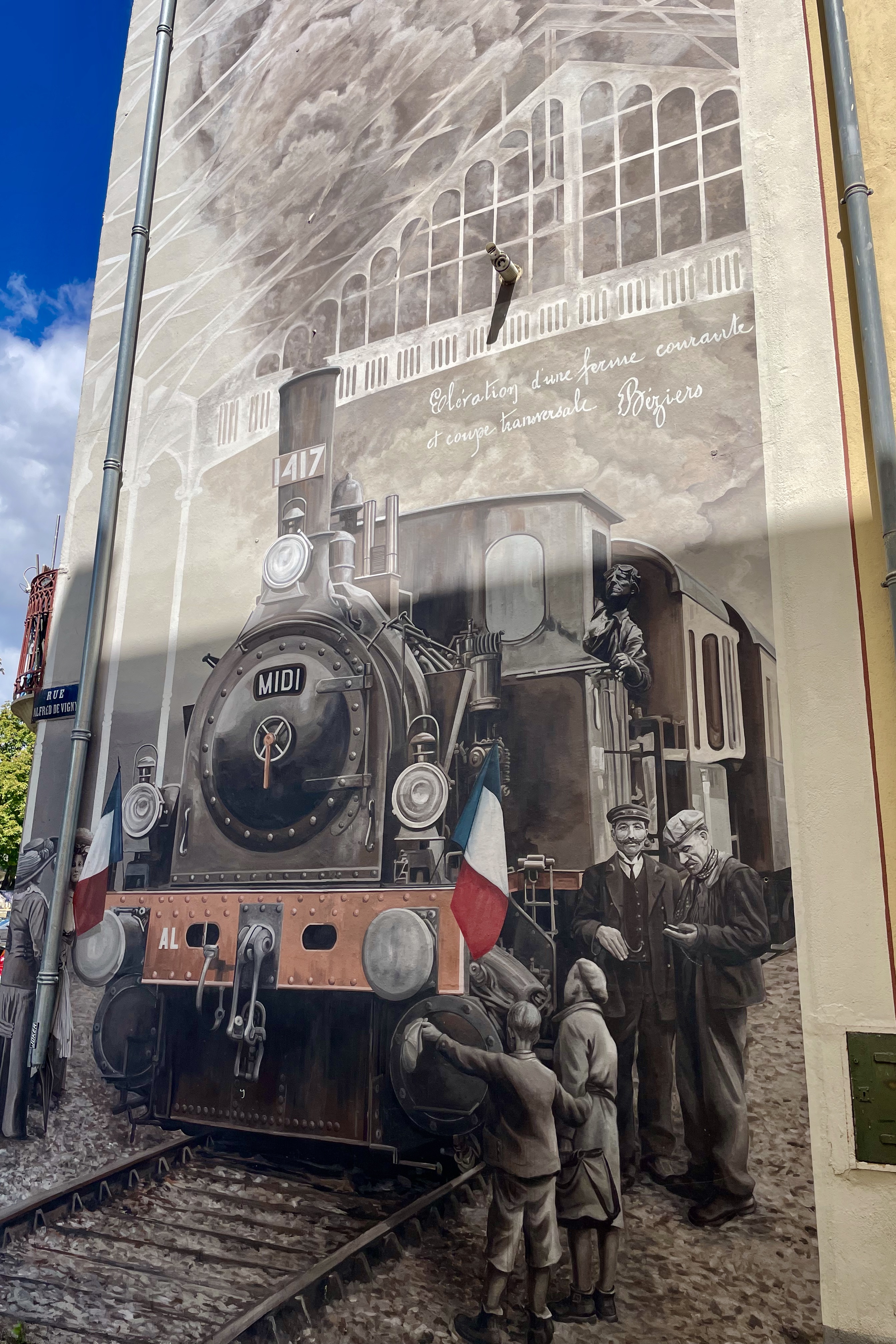 FIrst train in Beziers, trompe l’oeil fresco, Beziers, France