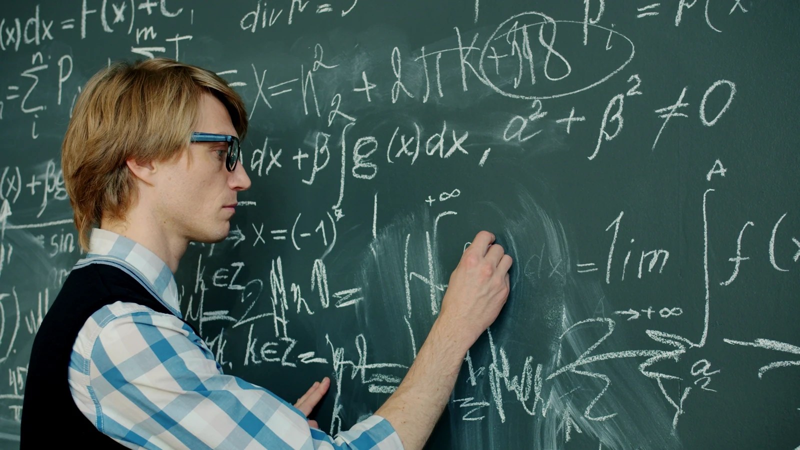 IA ainda tropeça ao transformar respostas de matemática em provas formais