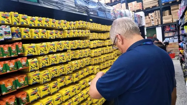 Confira a lista da pesquisa de preços de material escolar realizada em Manaus