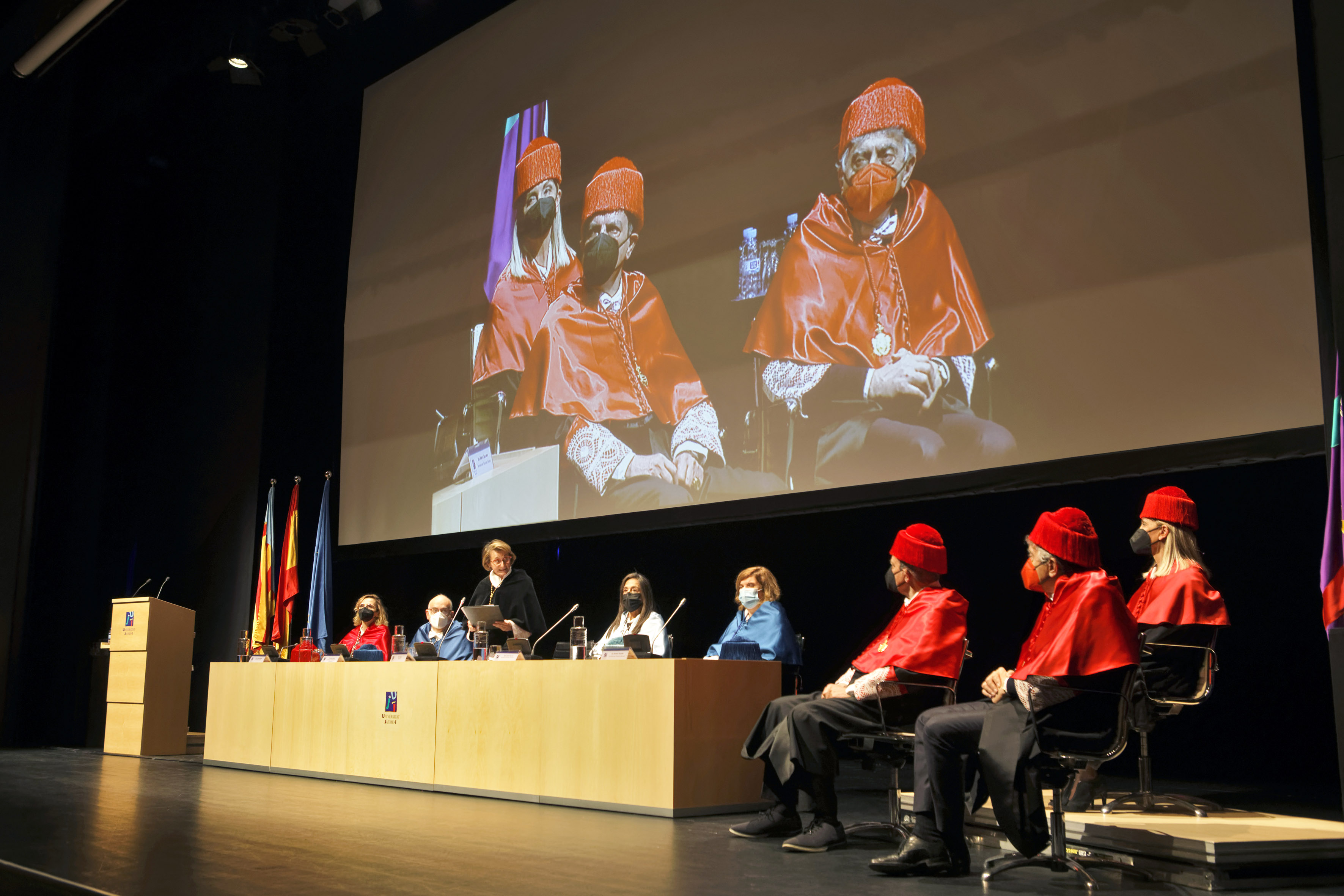 Honoris-04