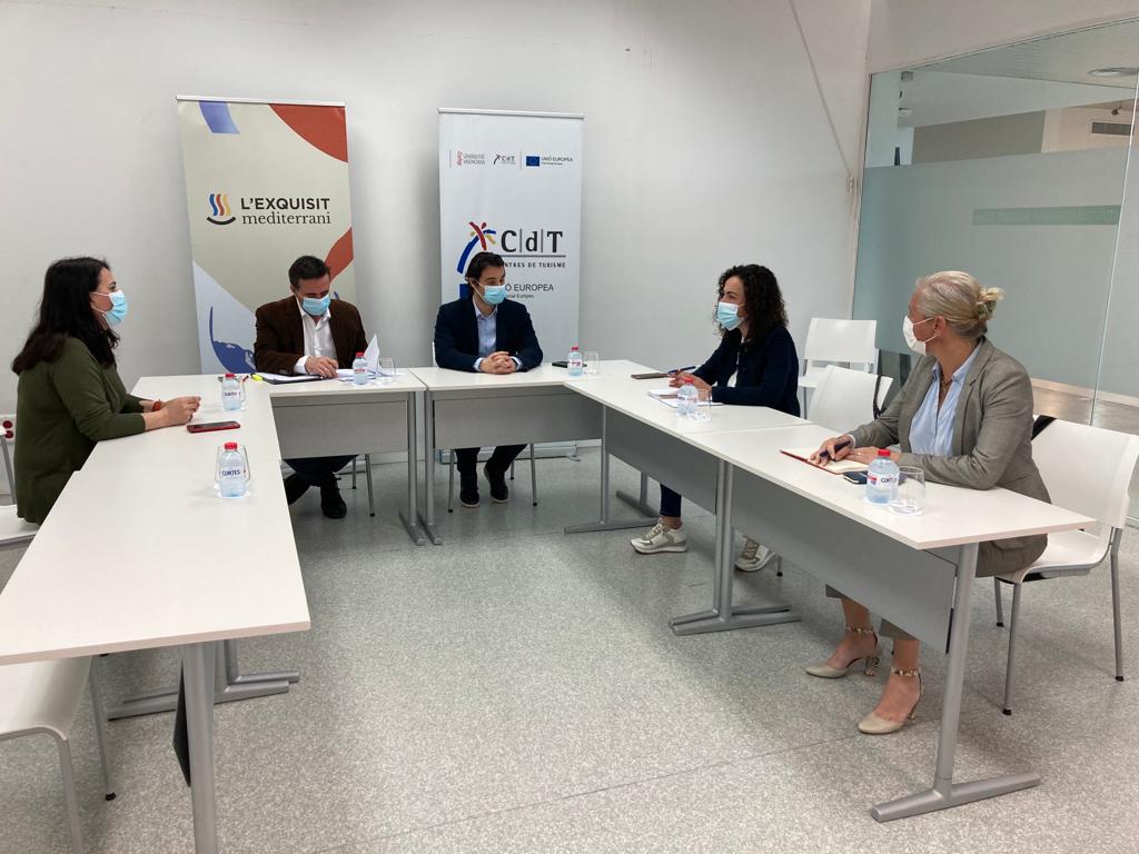 torrevieja programa formatiu turisme