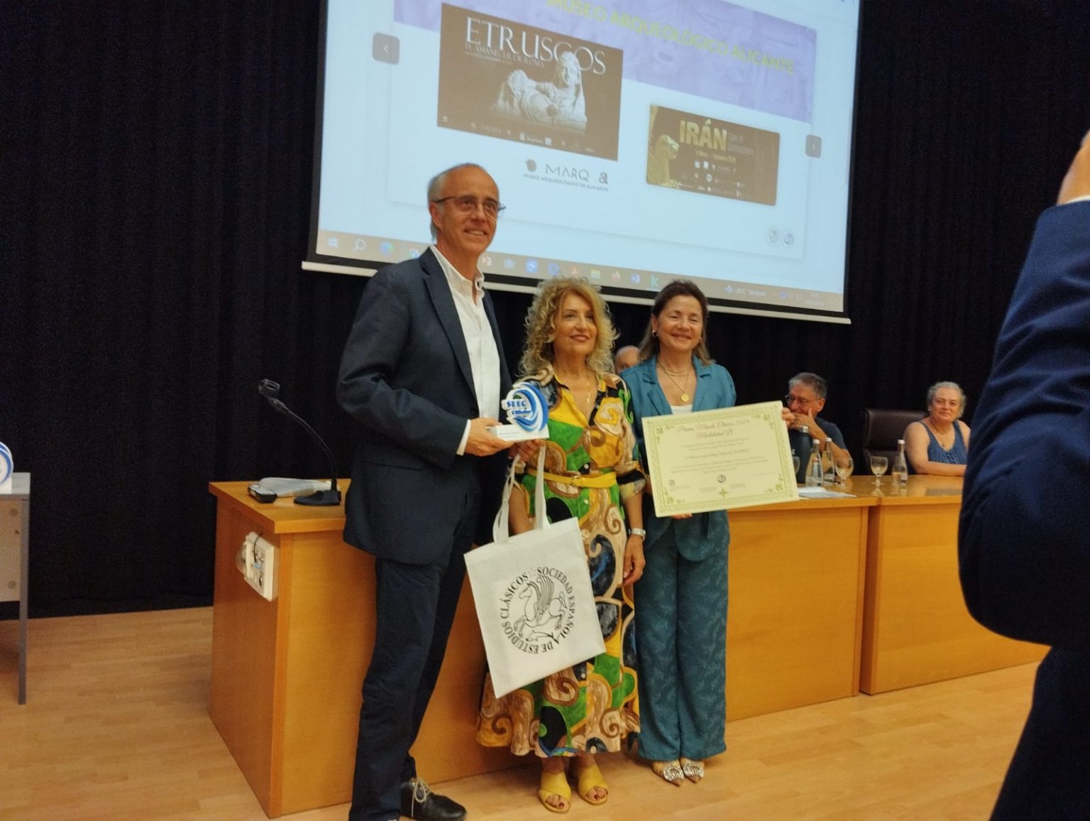 programes didactics i educatius marq