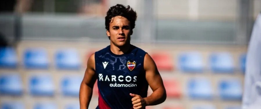carlos alvarez