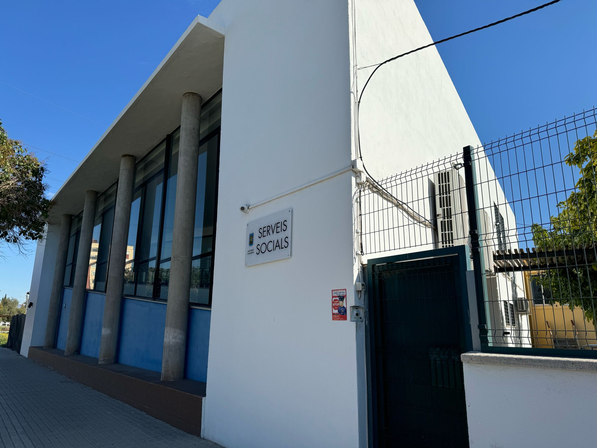 edificio servicios sociales