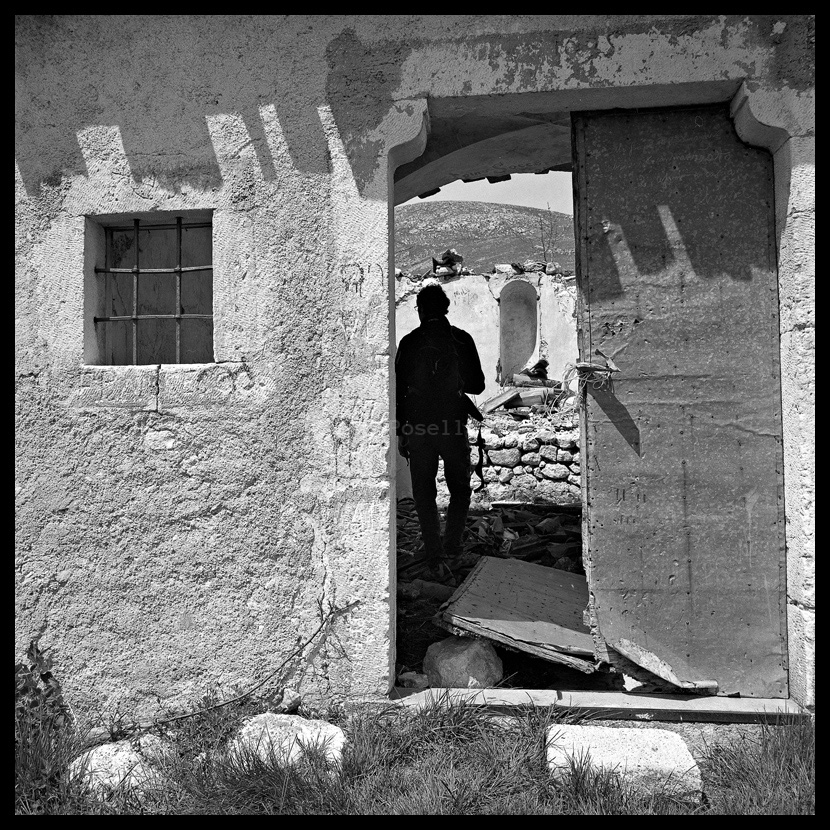 The observer (solitary prisoner) © Elisa Posella