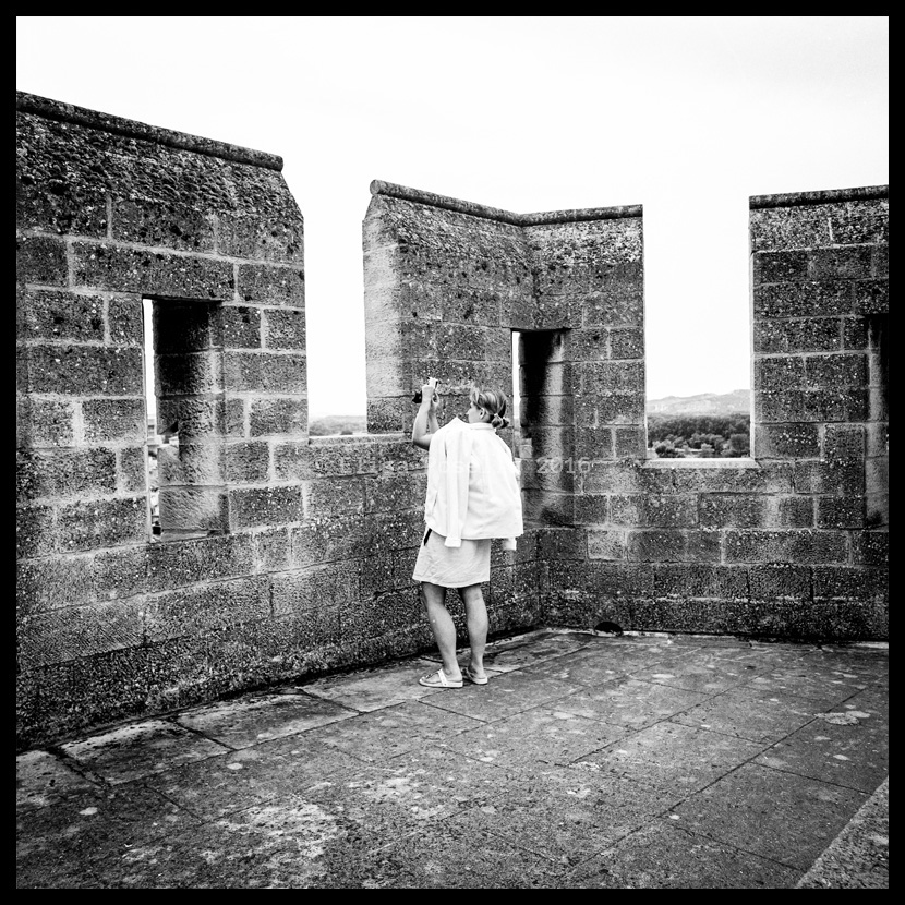 The observer (solitary prisoner) © Elisa Posella