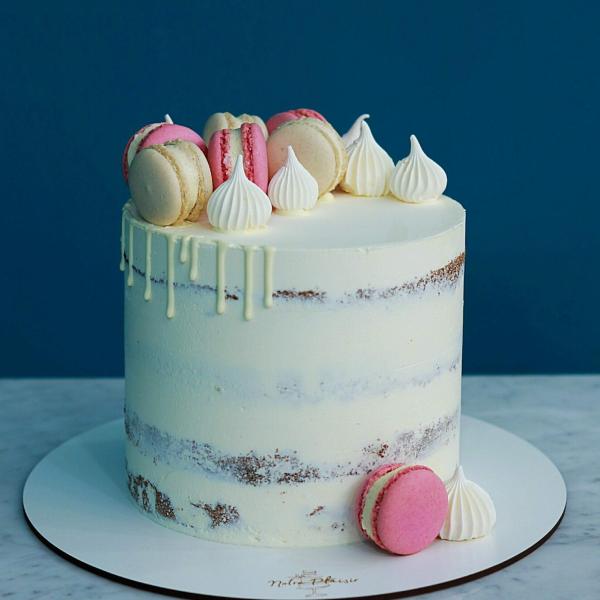 Naked Cake Macarons Meringues