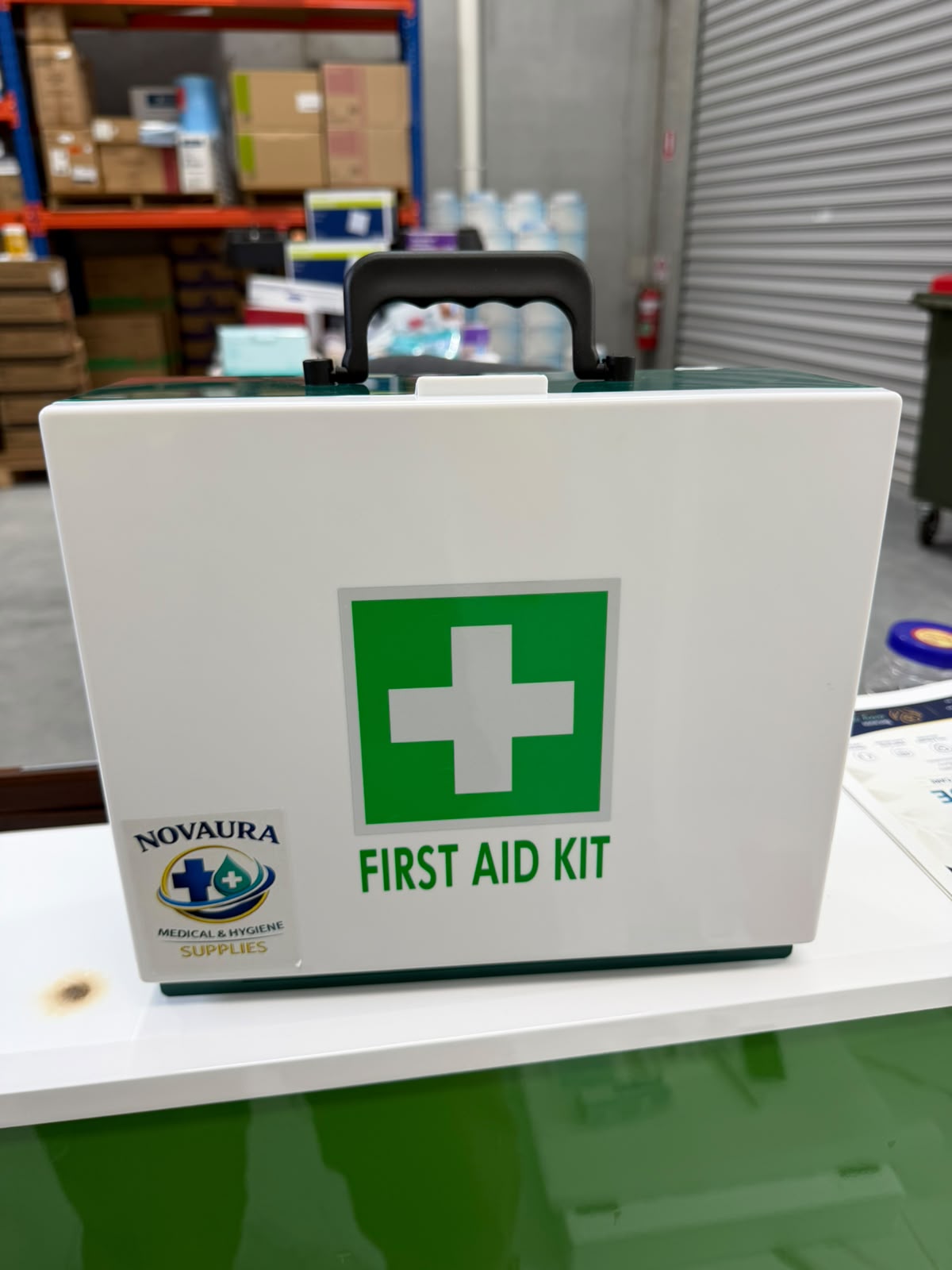 NOVAURA CUSTOMISED FIRST AID KIT – LARGE | 100 ESSENTIAL ITEMS