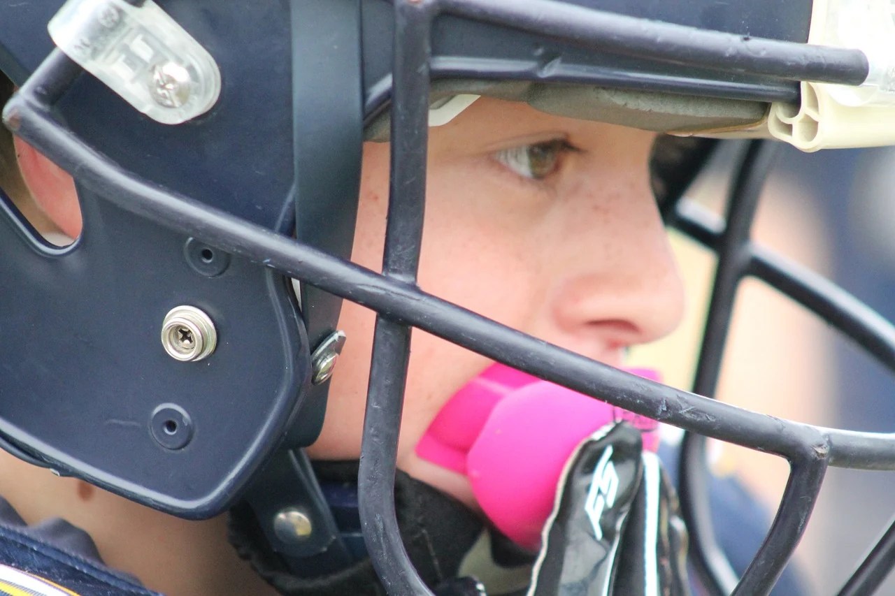 News Can Encourage Mouthguard Use in Football