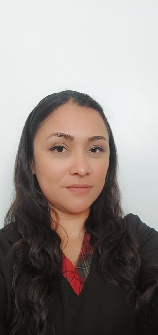 Lic Mariana Mena