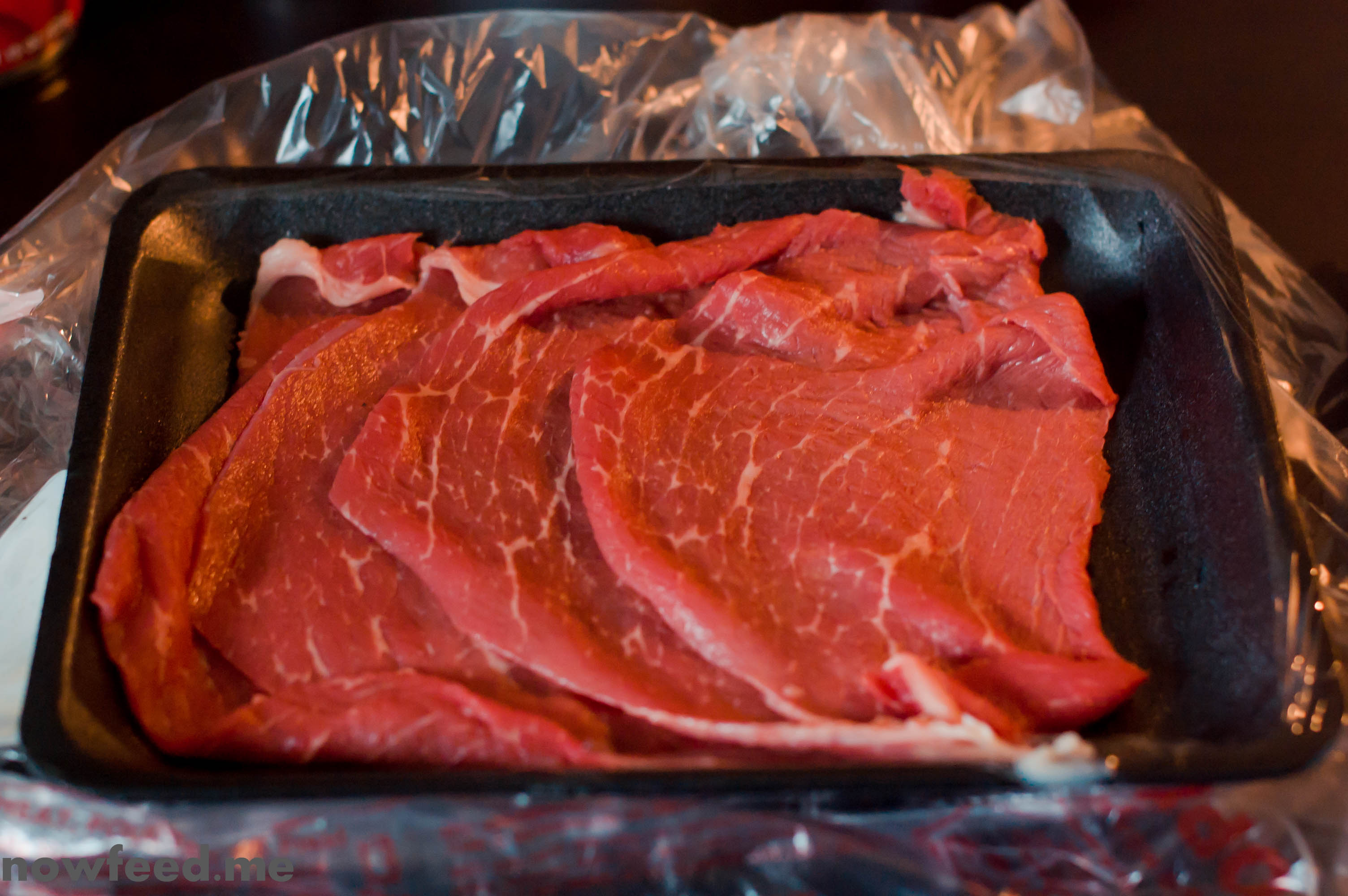 Sprinkled each with salt, pepper, oregano and paprika. Fettine alla Pizzaiola