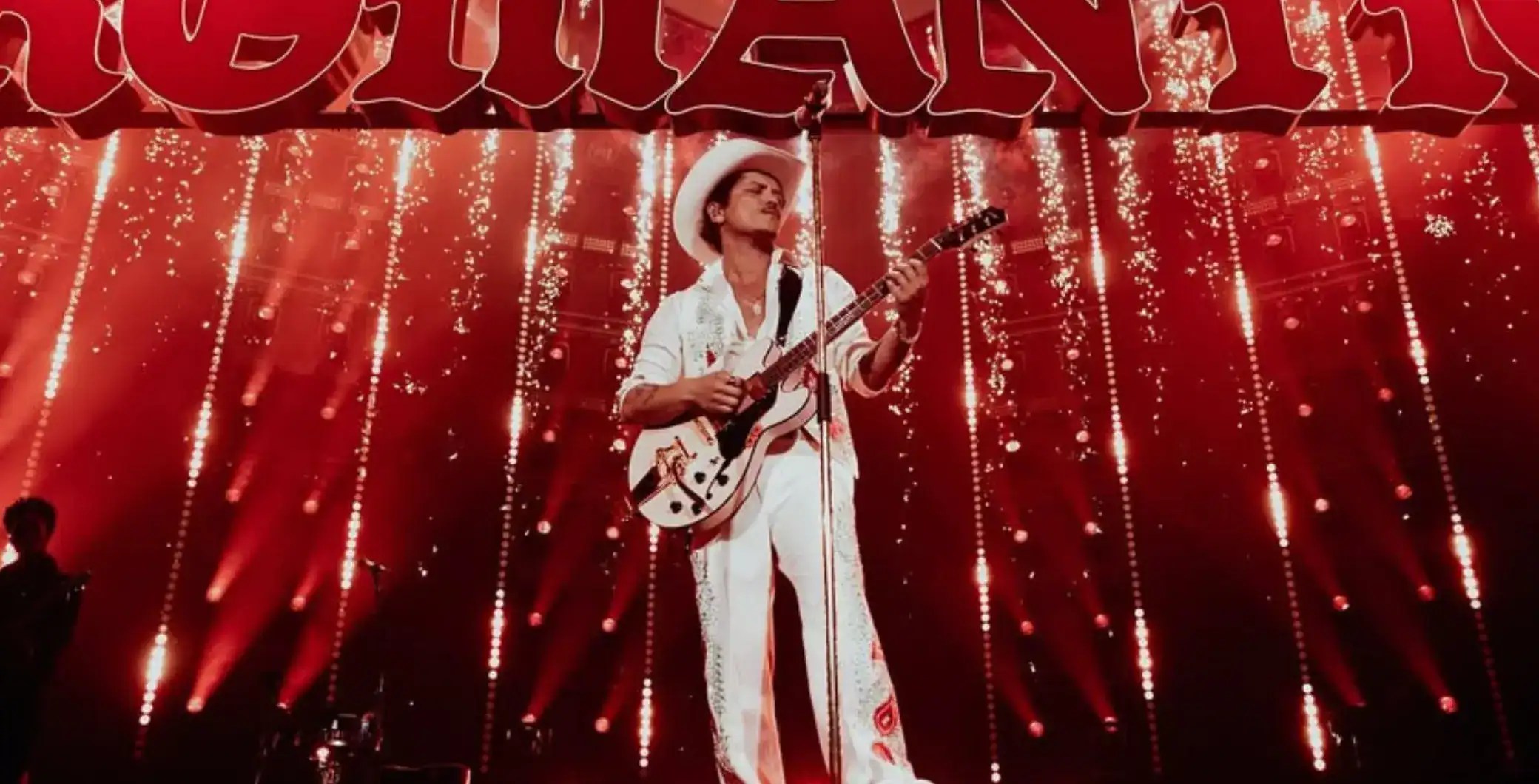 Bruno Mars' Toronto Takeover: Fans React to Sold-Out Show at Rogers Stadium (2026)