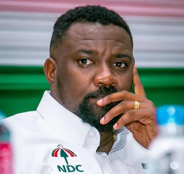 John Dumelo
