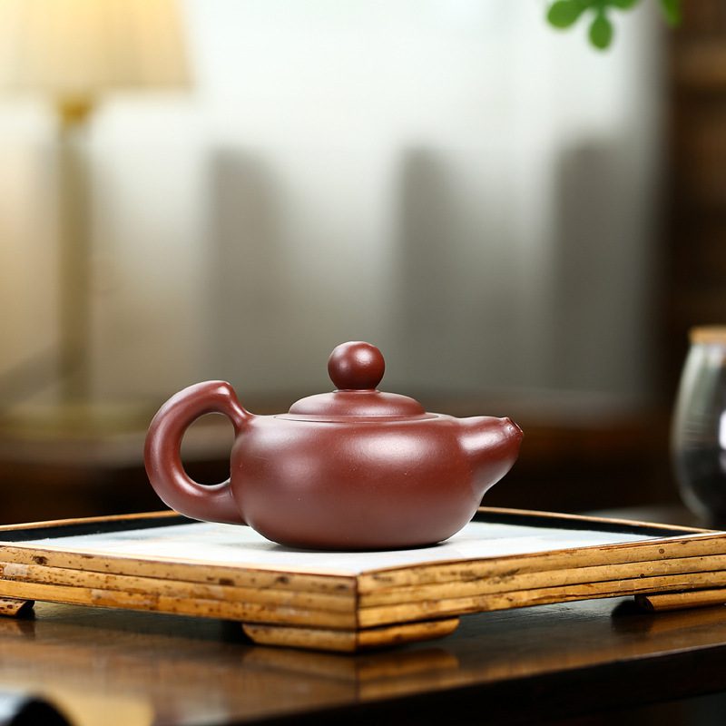 宜興紫砂壺原礦紫朱泥松鼠茶壺(150ml) - 南山居
