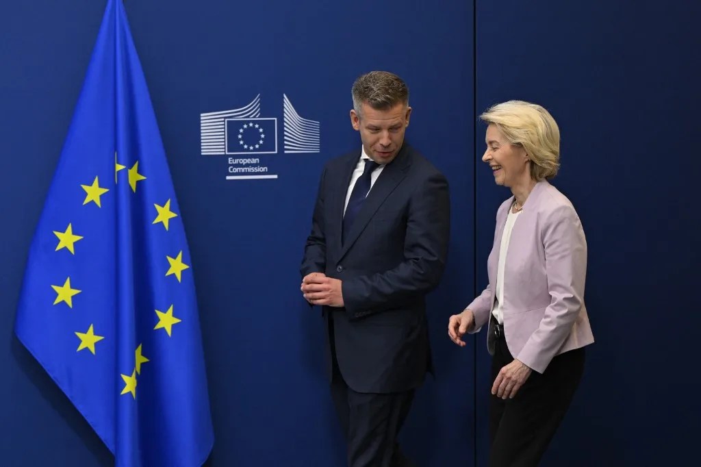 Ursula von der Leyen Magyarországra jön, beszédet mond október 23-án – Népszabadság