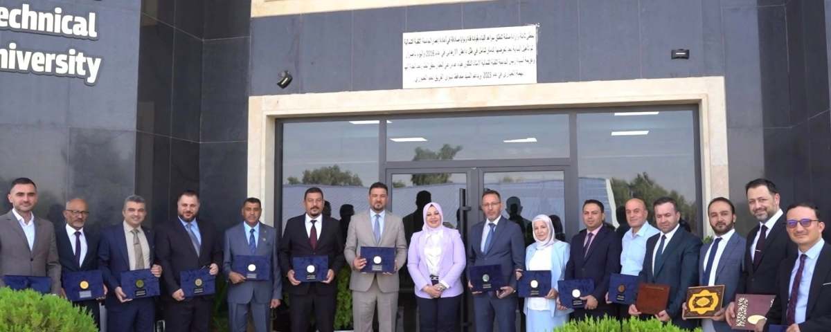 the conclusion of the development program for university leaders.