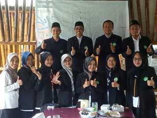 Musyawarah Guru Mata Pelajaran Sejarah KKM MA dibawah LP Ma’arif NU Demak Susun Modul Ajar Kurikulum Merdeka
