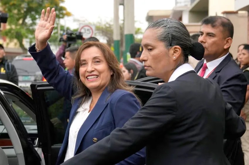Dos Años de Boluarte: Un Escenario Difícil para la Prensa Peruana