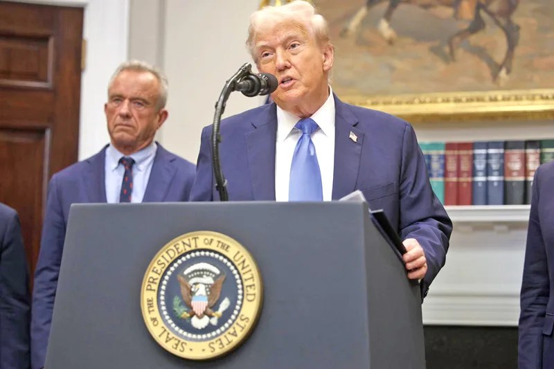 Trump genera polémica al cuestionar el uso de Tylenol en embarazo y niñez