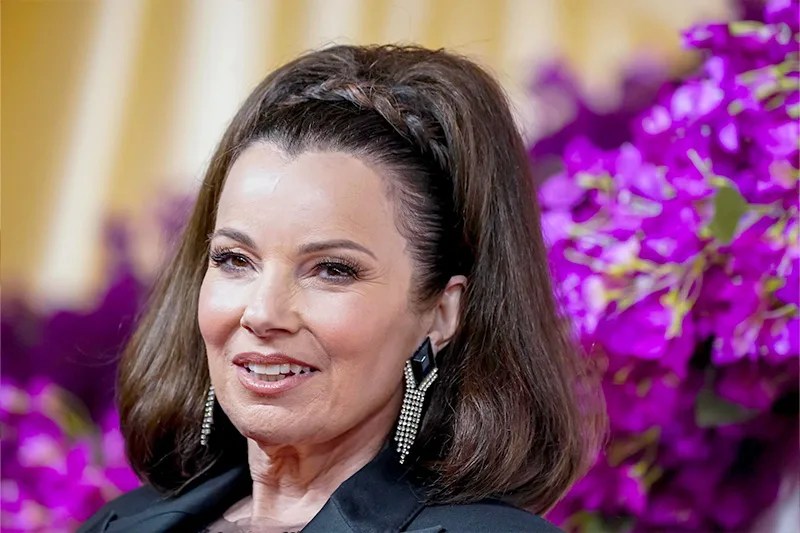 Fran Drescher celebra su estrella en el Paseo de la Fama junto al elenco de The Nanny