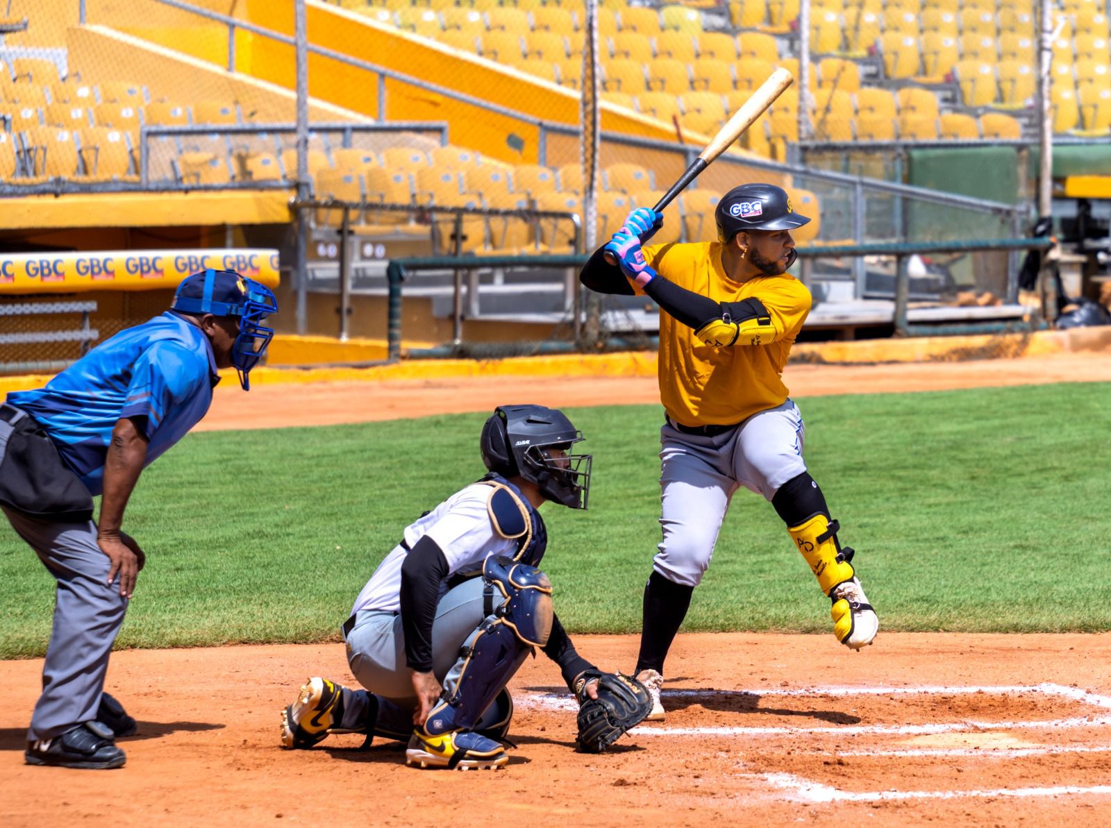 Águilas Cibaeñas siguen prácticas este lunes con juegos nocturnos – El Nuevo Diario (República Dominicana)