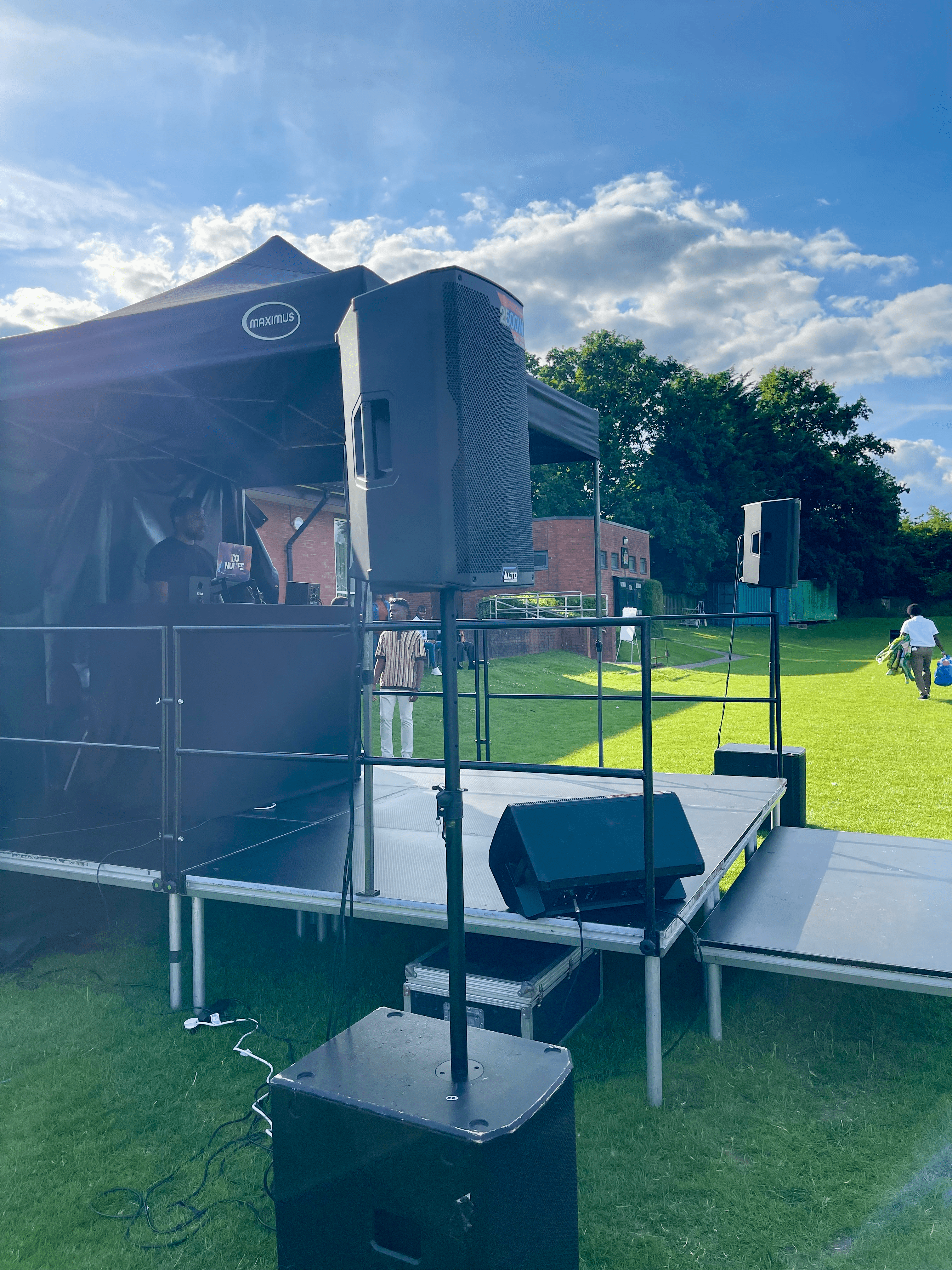 PA_Speakers_for_Hire