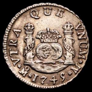 Felipe V. 1745 México. M. 2 reales. (AC.833). Columnario. Bella pátina. Escasa así. 6,78 gramos. Tono . EBC. Escasa así.