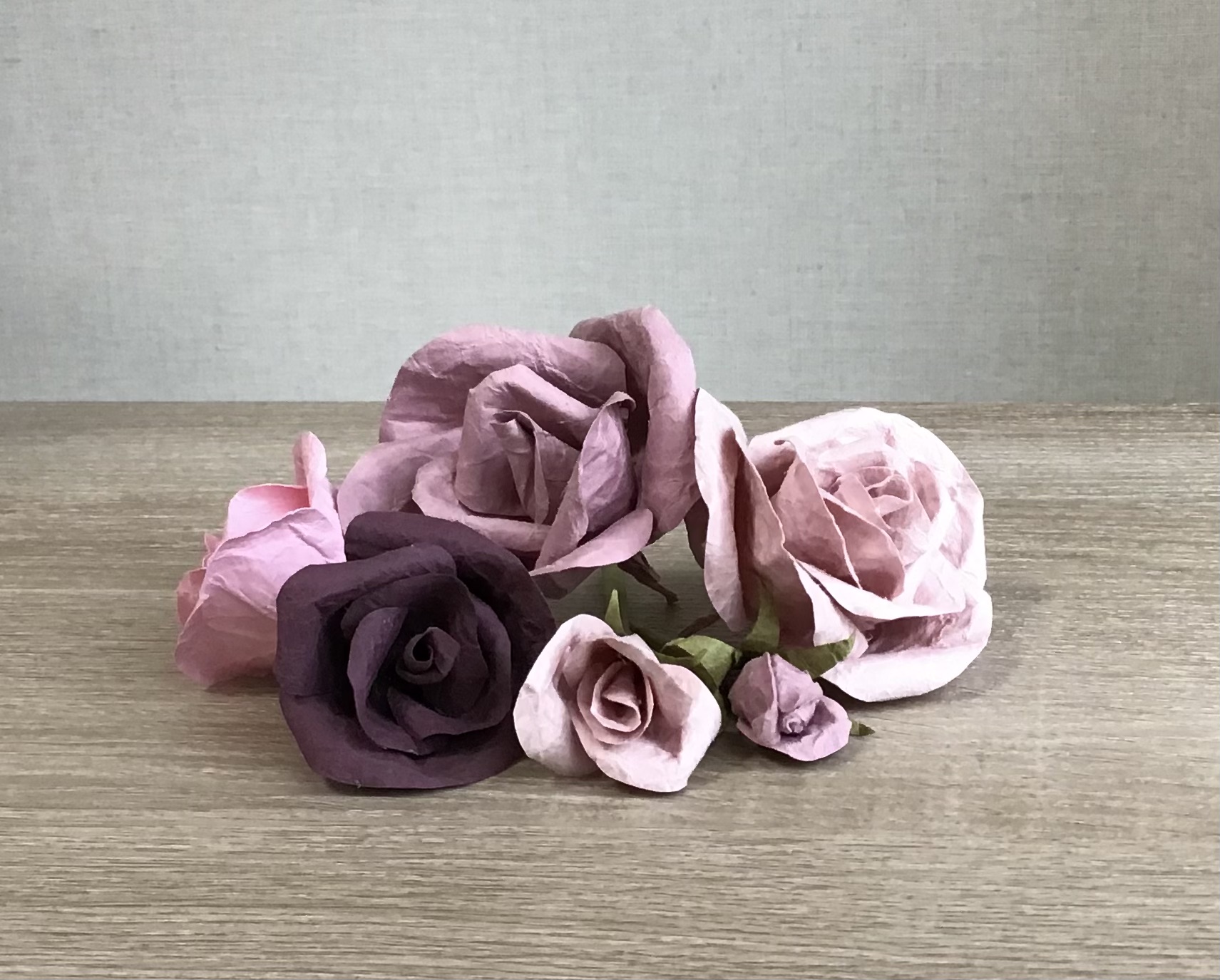 ぬりえラボのペーパークラフト部その5。揉み紙でつくるクラシックな