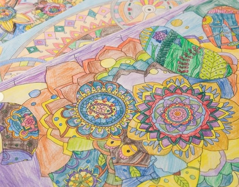 塗り絵の完成図の画像