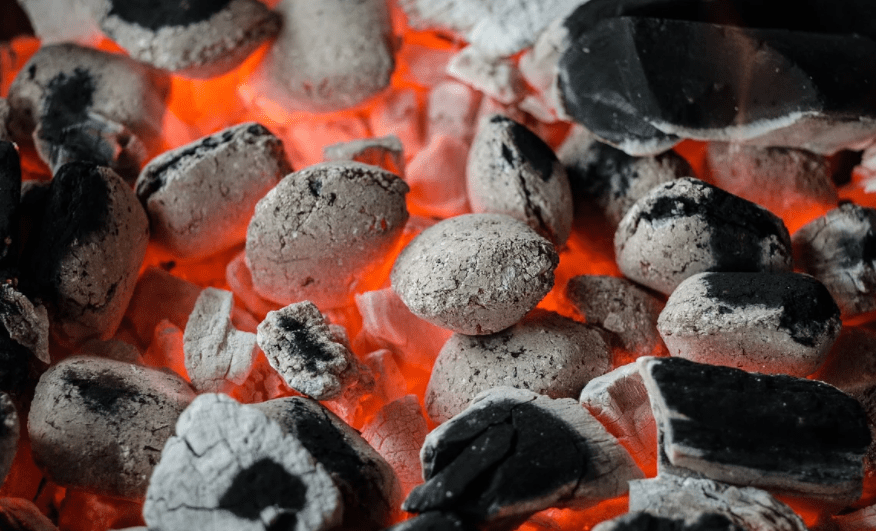 5 easy ways, how to light charcoal grill at home for beginners