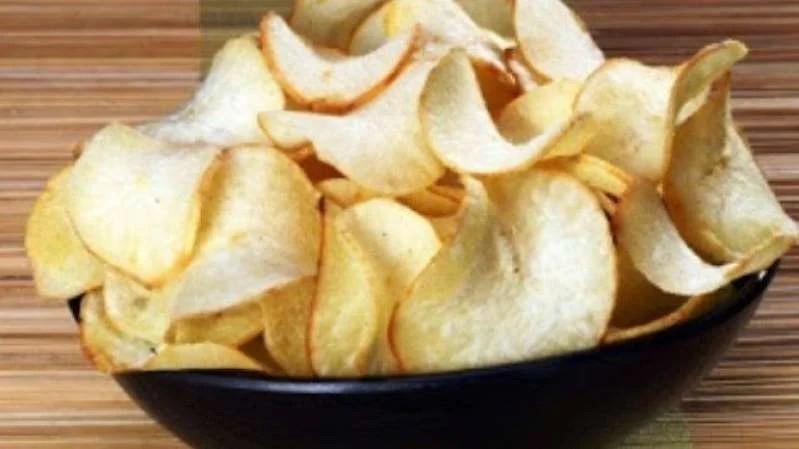 7 Keripik Khas Berbagai Daerah di Indonesia Ini Kriuknya Bikin Ketagihan