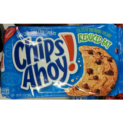 Nutrition facts · calories 140 · % daily value * · total fat 6 g 9.0% · saturated fat 3 g 7.0% · trans fat 0 g · cholesterol 0 mg 0.0% · sodium 85 mg . Calories In Chips Ahoy Reduced Fat Chocolate Chip Cookies From Chips Ahoy