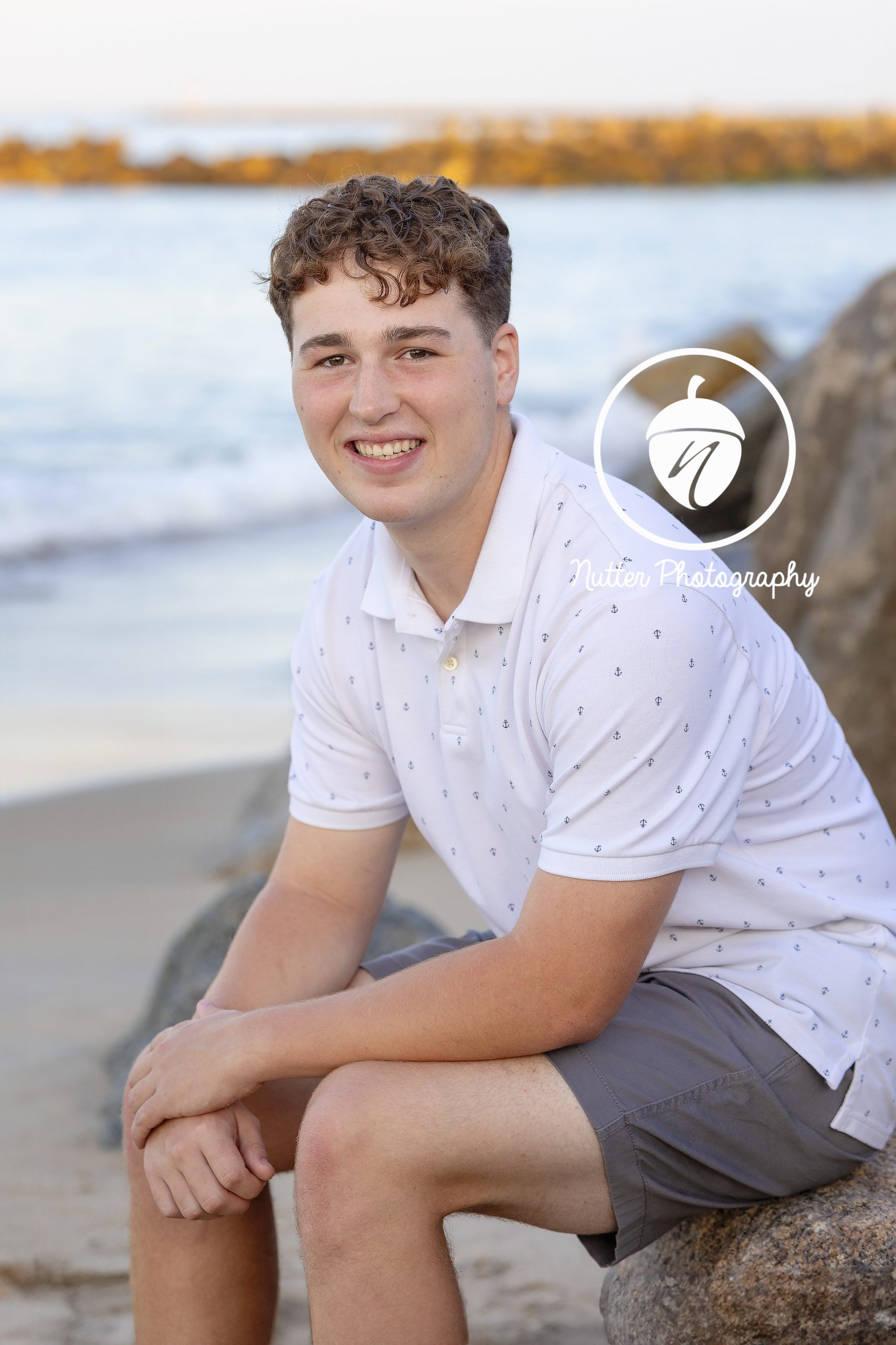 Senior portrait mini session at the beach- Nashua, NH Photographer