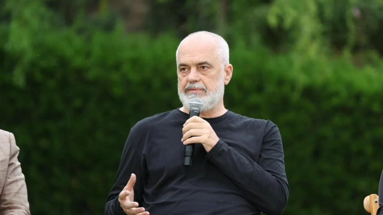 Edi-Rama_sd-3