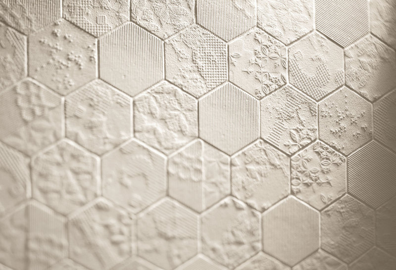 dechirer white tiles